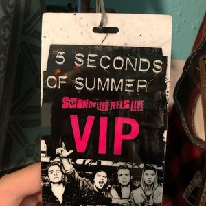5 Seconds of Summer VIP badge